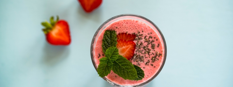 Fraises et cuisson Soda: Un Naturel Dents Blanchiment Remède 2 Soda